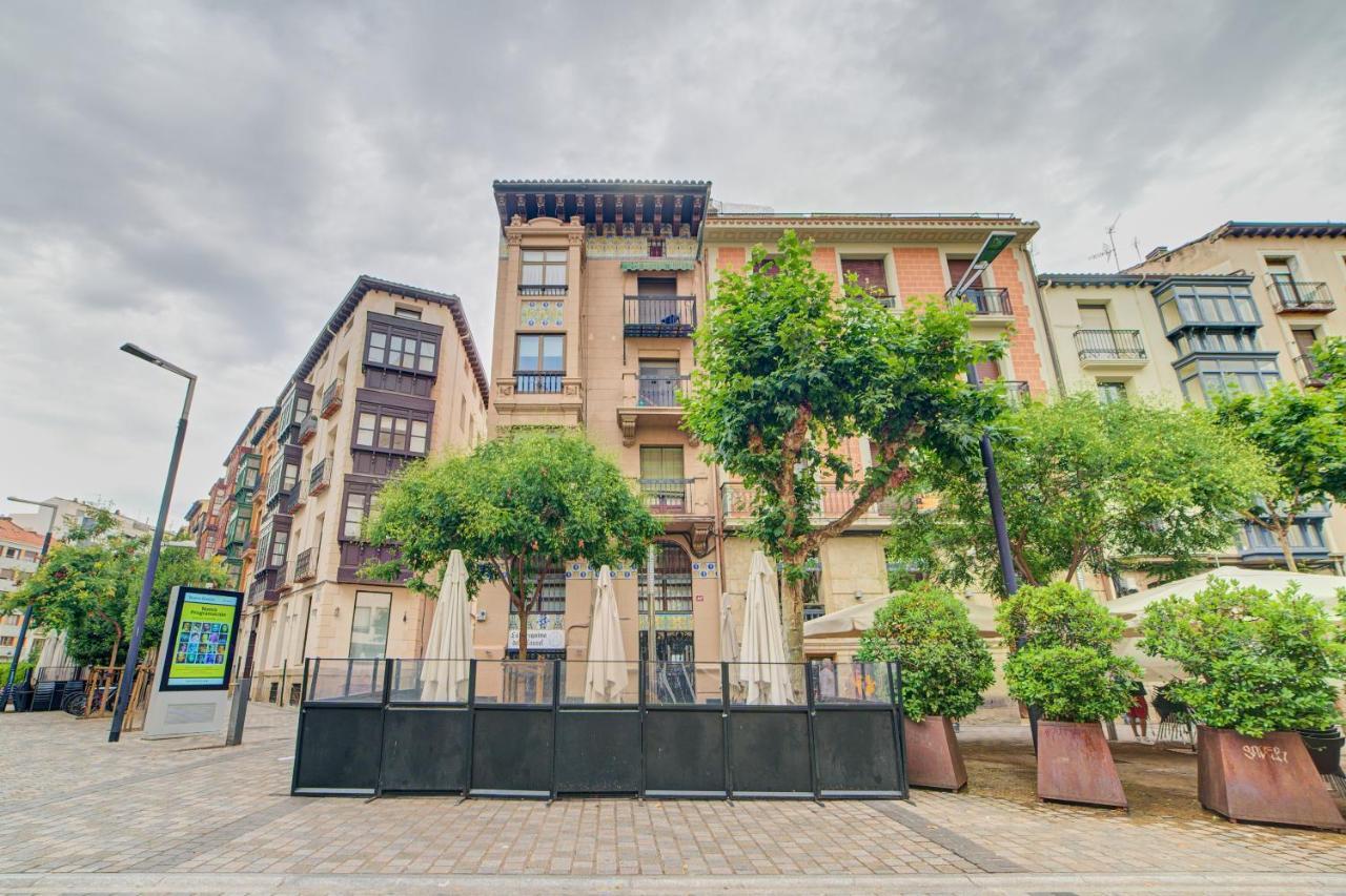 Apartamento La Laurel By Clabao Logroño Exteriör bild